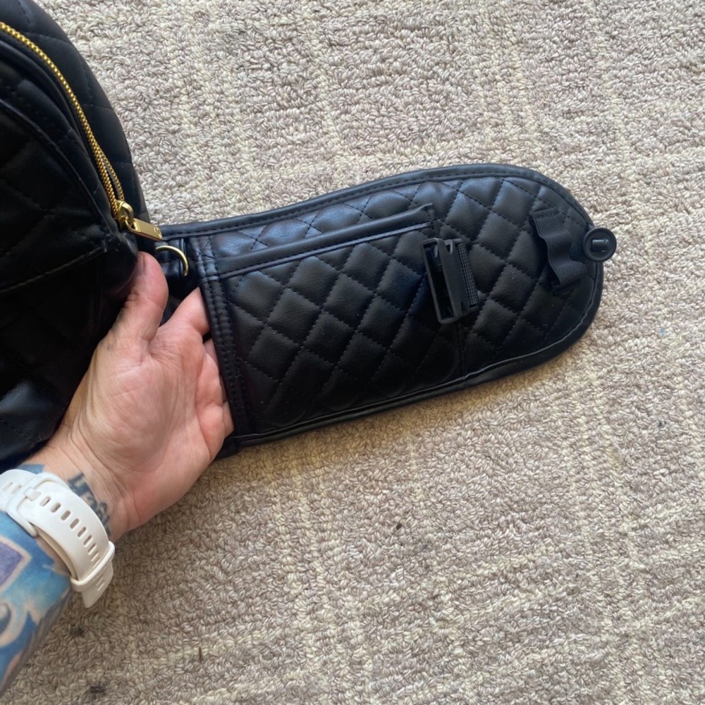 Tushbaby Quilted Black Hip Carrier - Picture 7 of 9